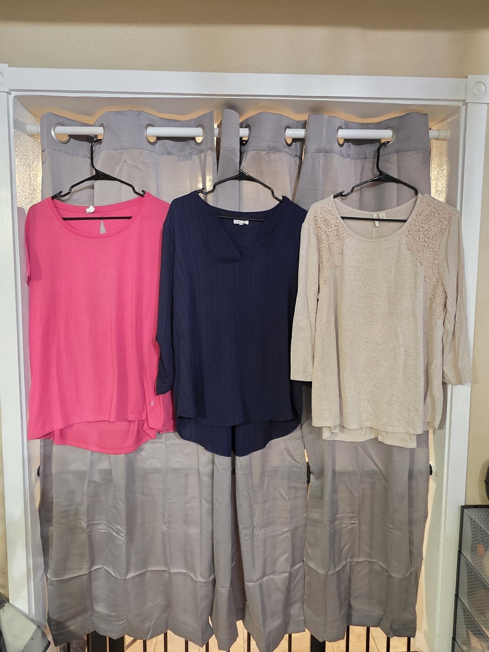 3 Women's XL Tops